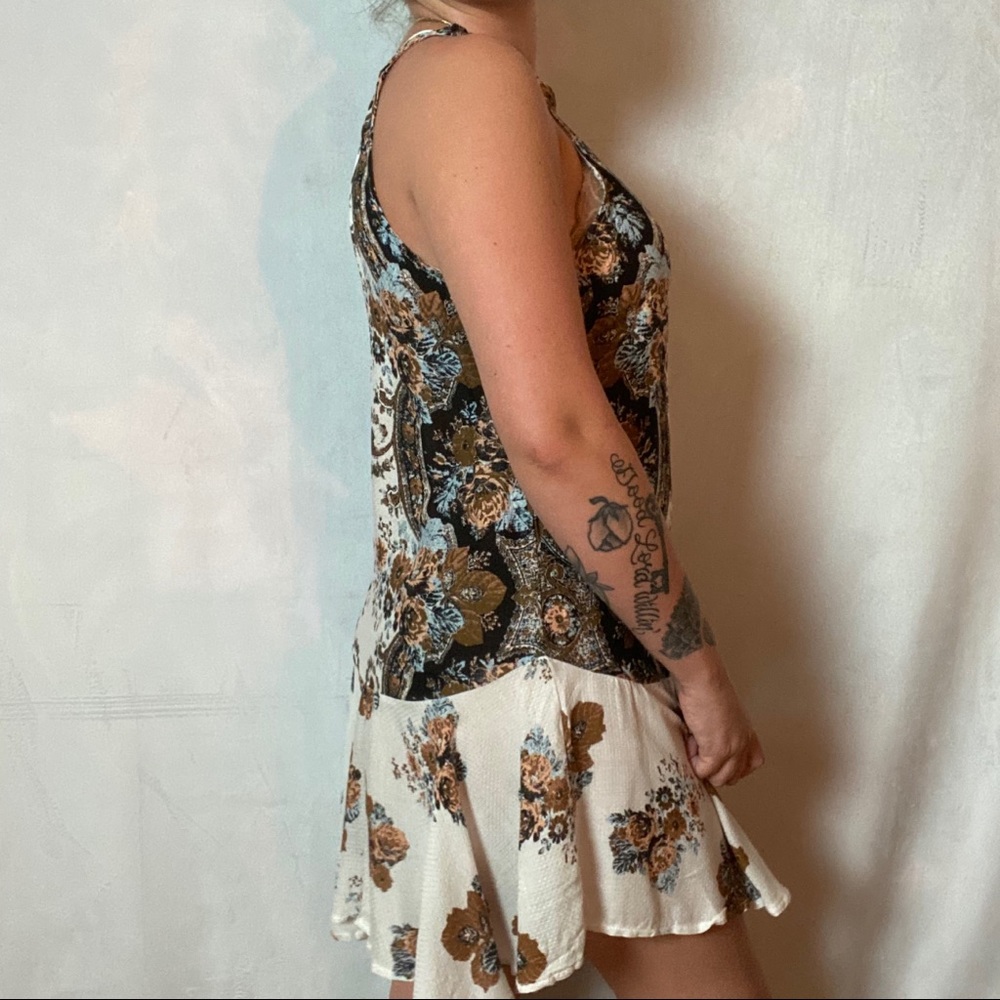 FREE PEOPLE BOHO FLORAL SWING STYLE DRESS - Picture 3 of 5